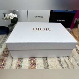 Dior Box